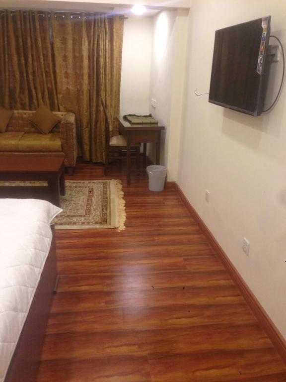 Hotel Diplomat Islamabad Exteriör bild