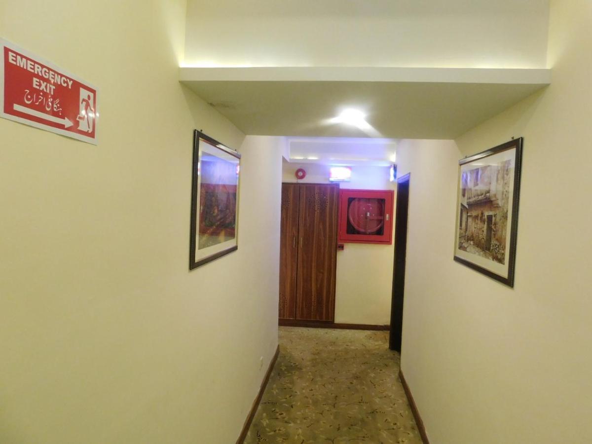 Hotel Diplomat Islamabad Exteriör bild