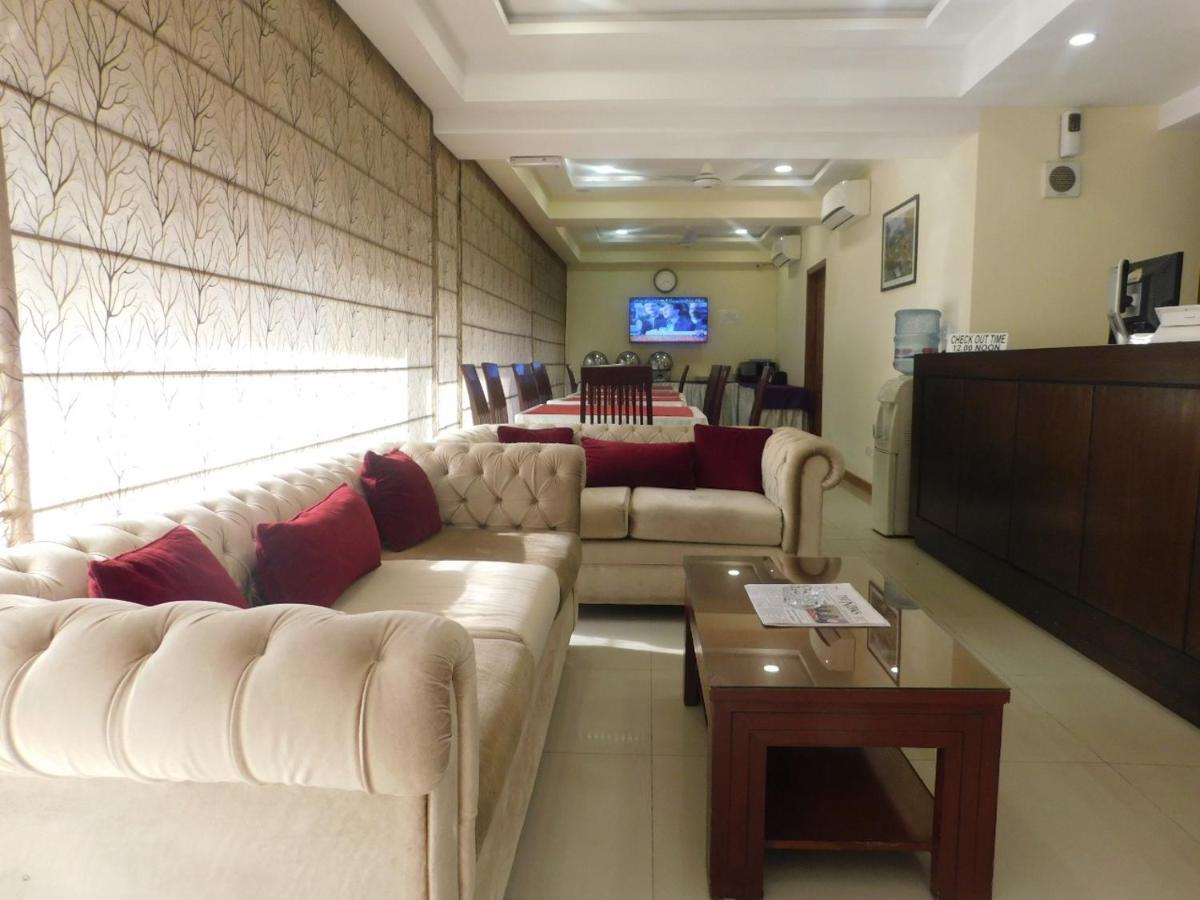 Hotel Diplomat Islamabad Exteriör bild